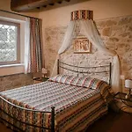 La Maesta مزرعة للإقامة *